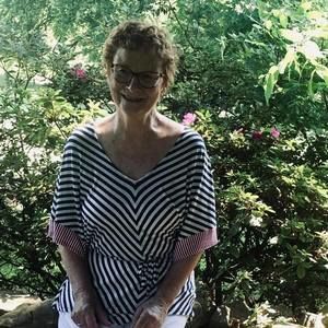 Meet your Posher, Caroline